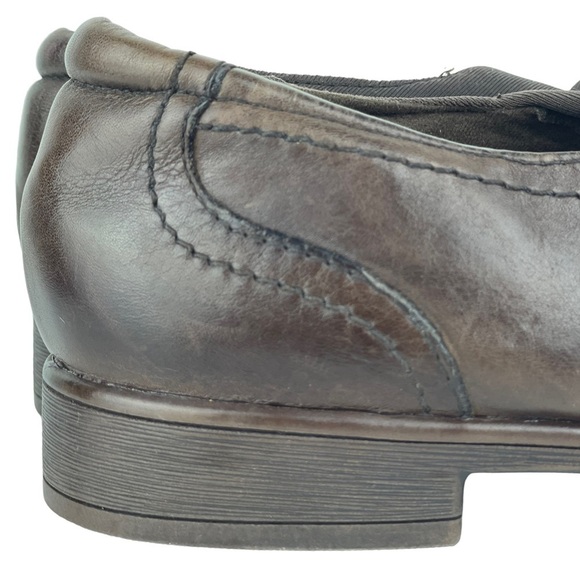 Earth Brown Leather Pumps with Comfortable Sock Lining. 8.5 - Picture 3 of 9